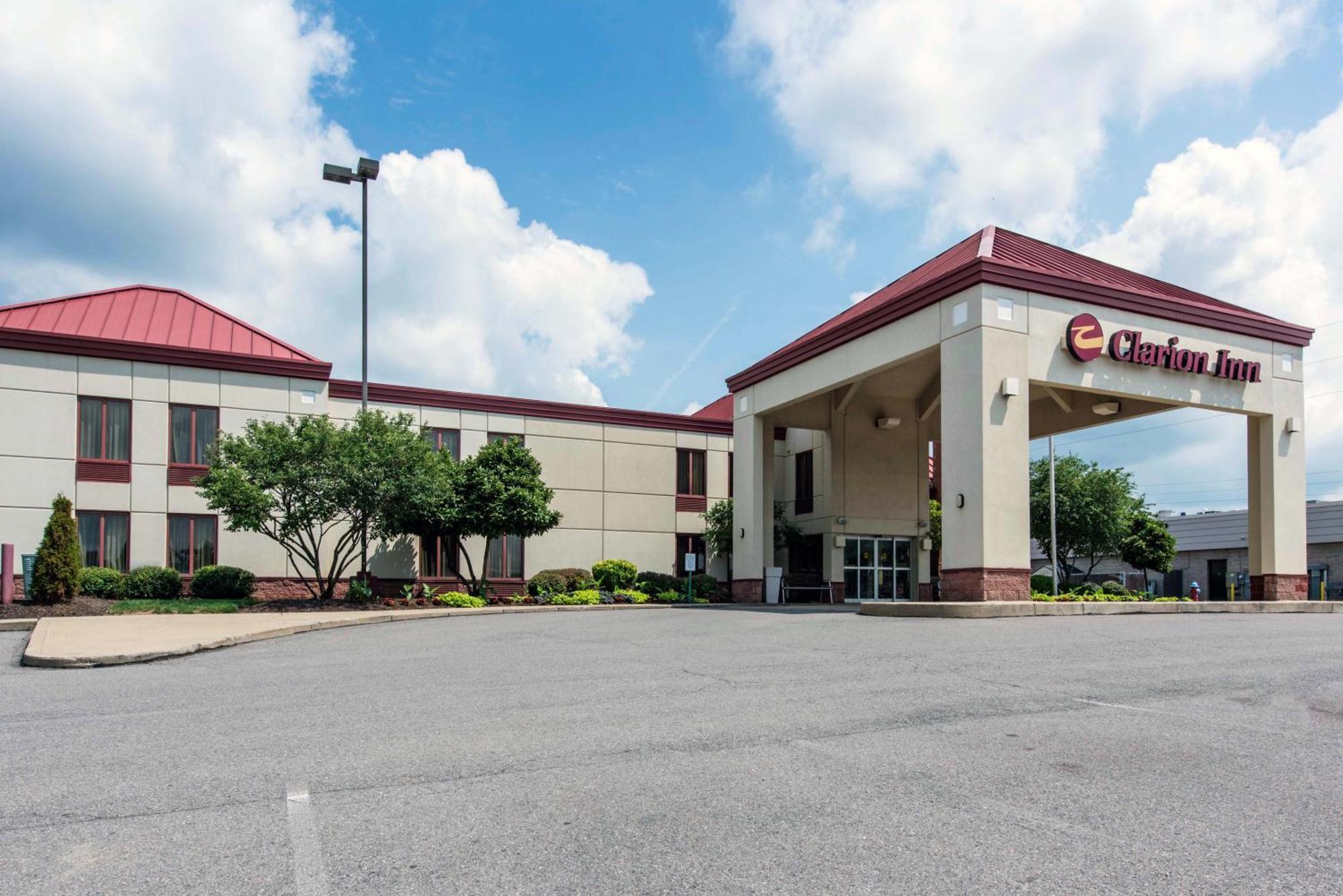 Clarion Inn Cranberry Township Esterno foto