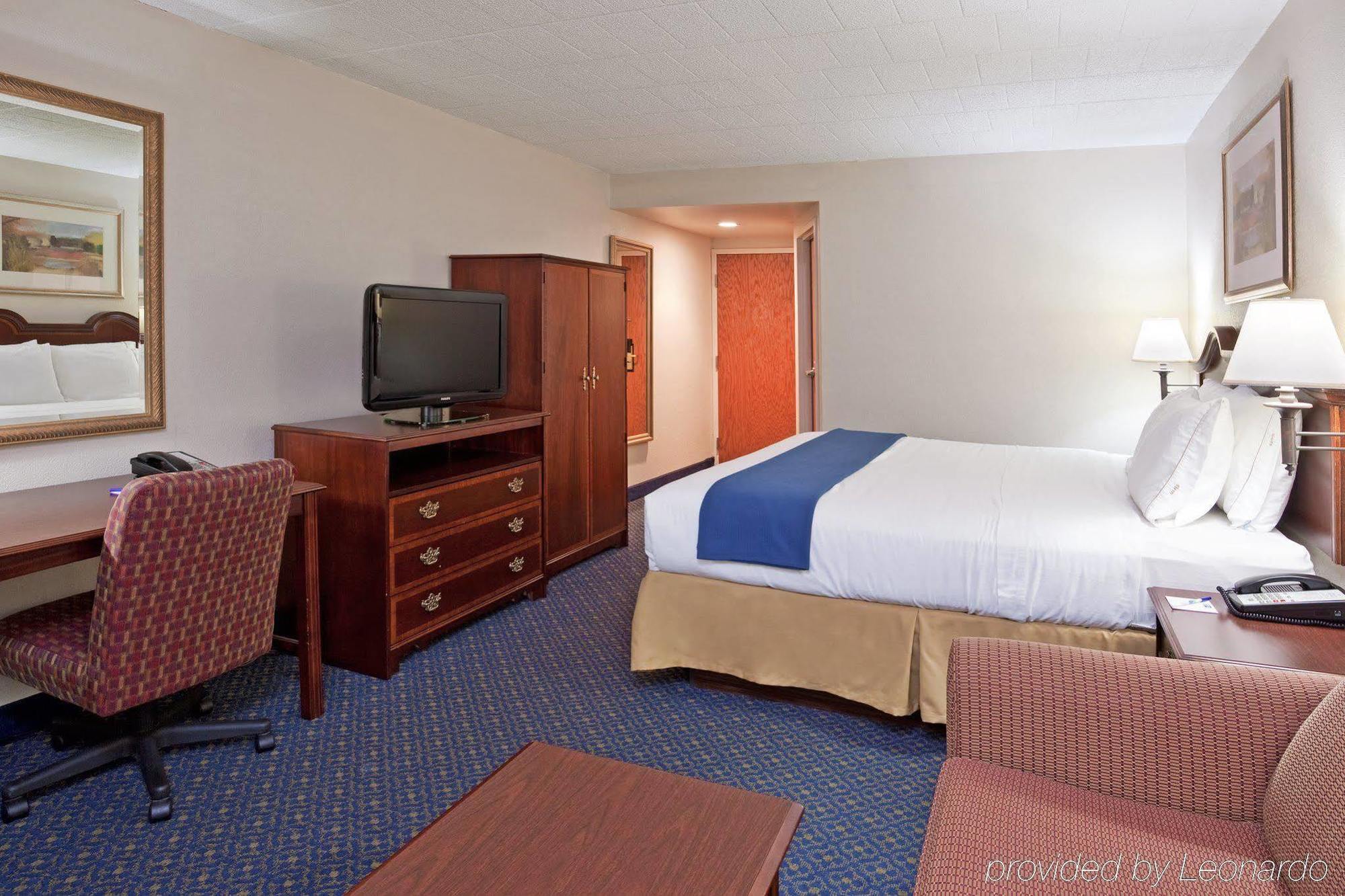 Clarion Inn Cranberry Township Esterno foto