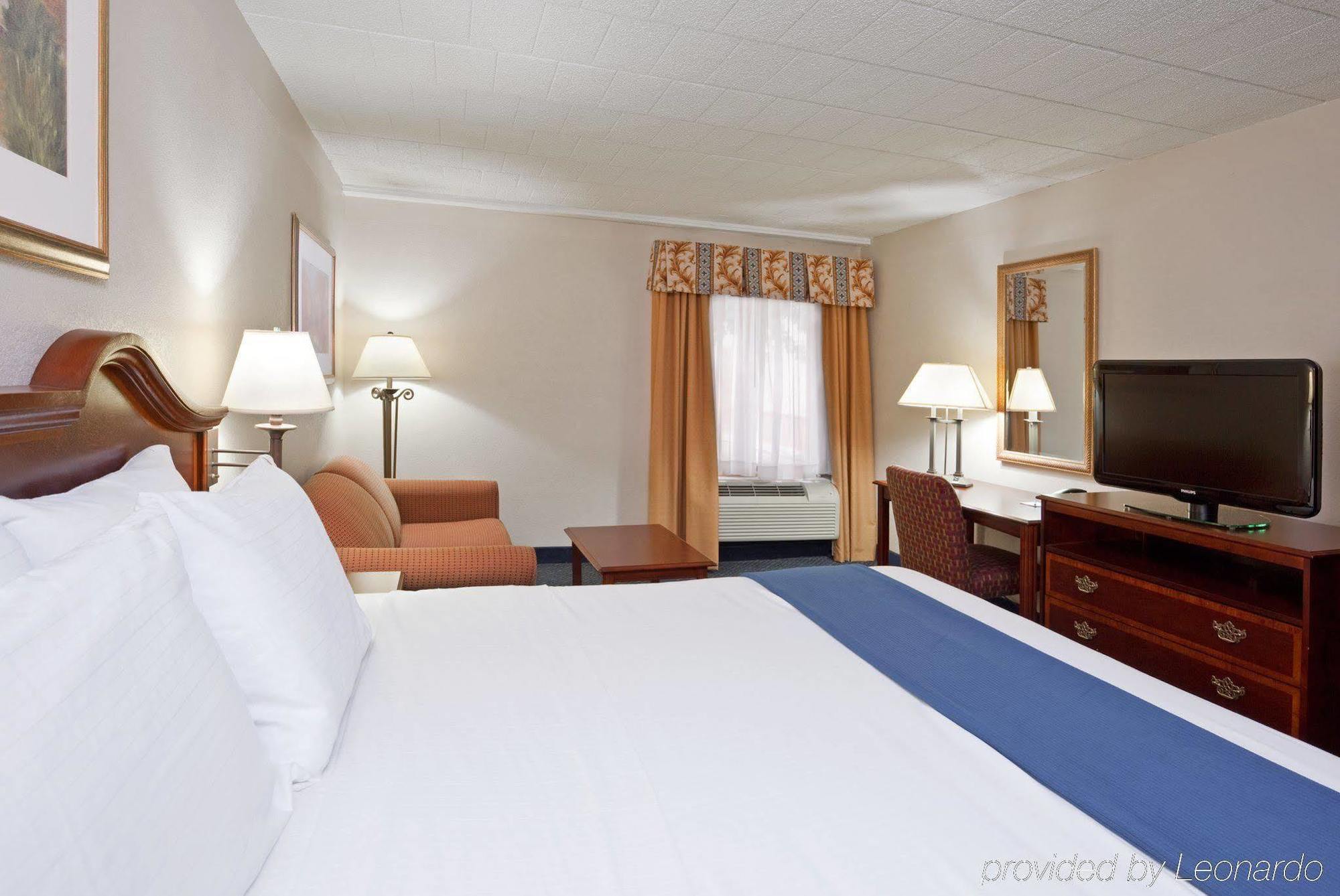 Clarion Inn Cranberry Township Esterno foto